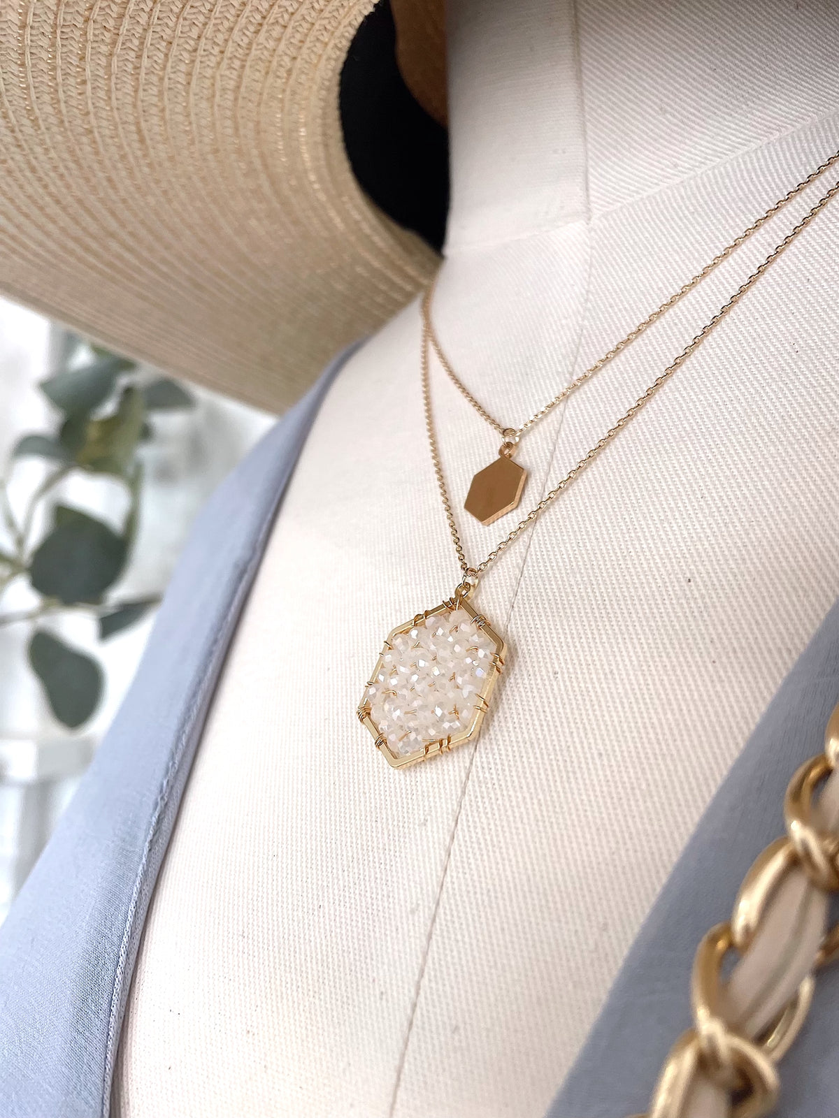 Jewelry & Accessories