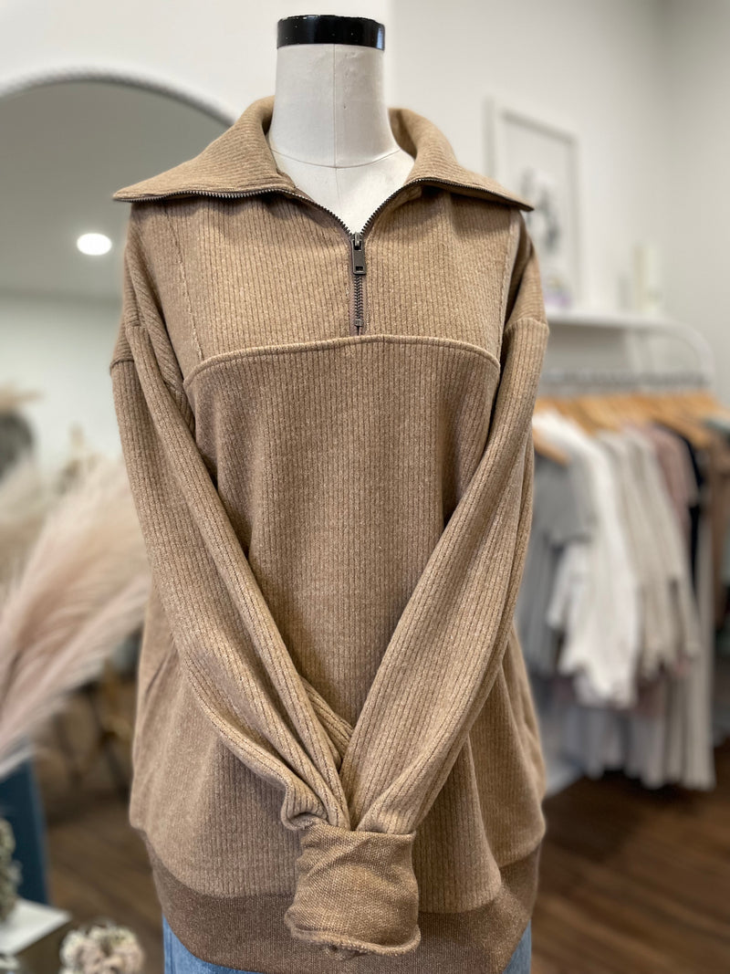 Phoebe Half-Zip-Tan