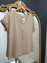 Shiloh Basic Top