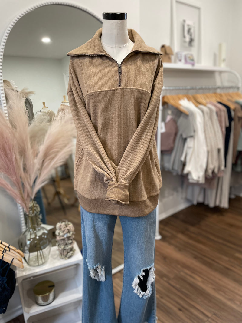 Phoebe Half-Zip-Tan
