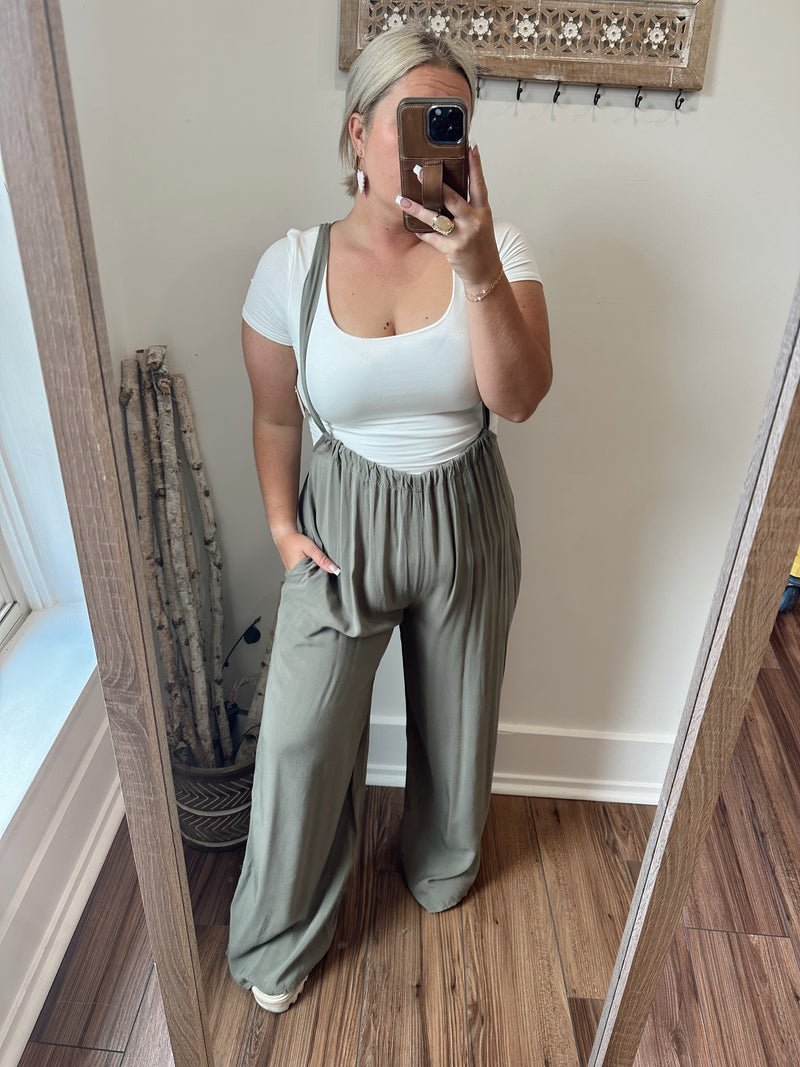 Cropped Vibin Boho Jumpsuit-Olive