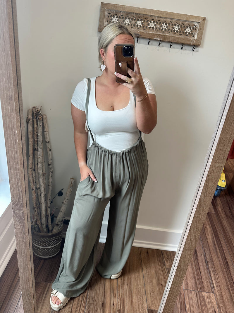 Cropped Vibin Boho Jumpsuit-Olive