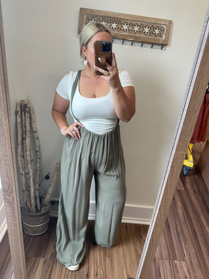 Cropped Vibin Boho Jumpsuit-Olive