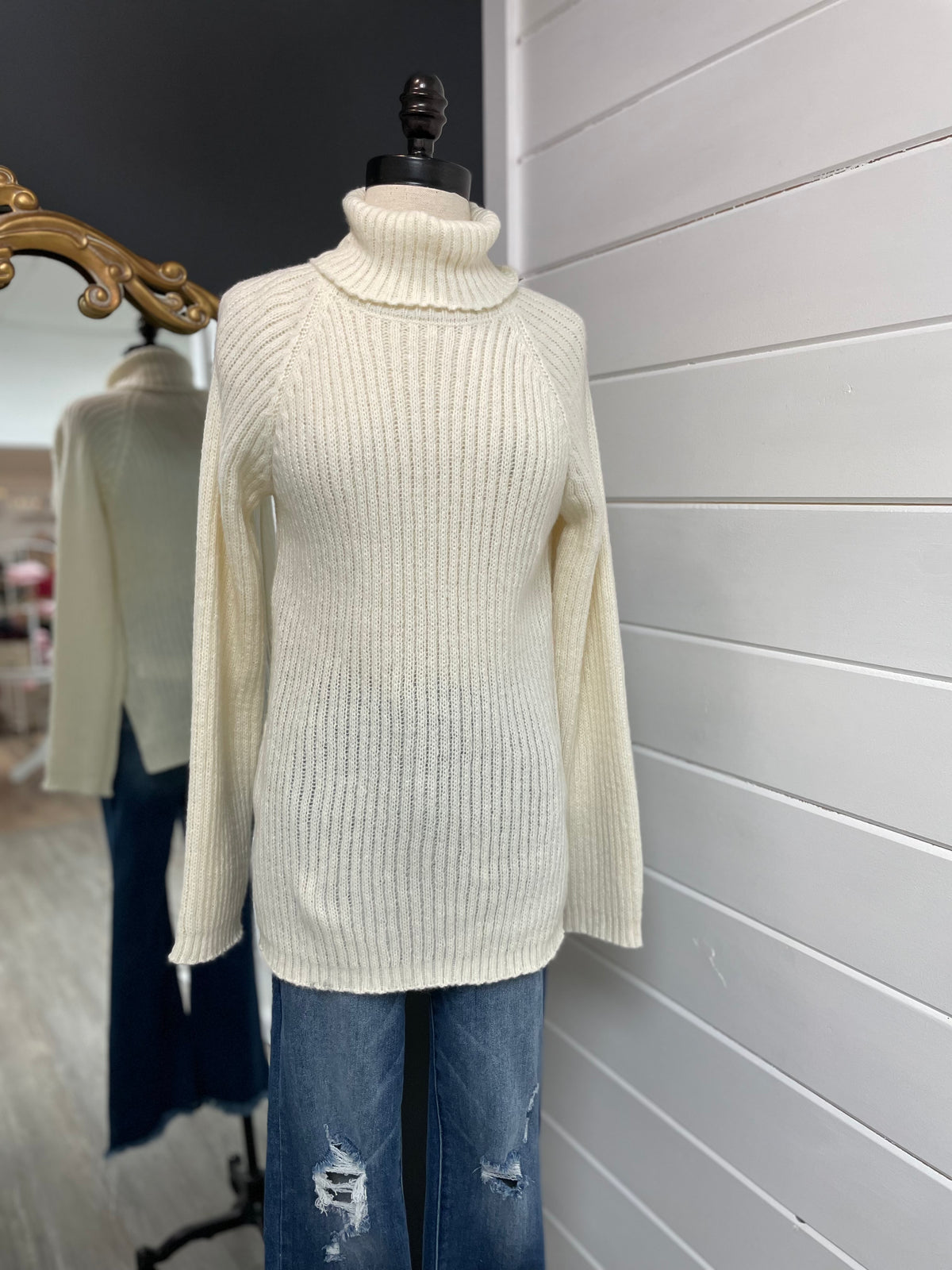 On Par Turtleneck Sweater-Cream