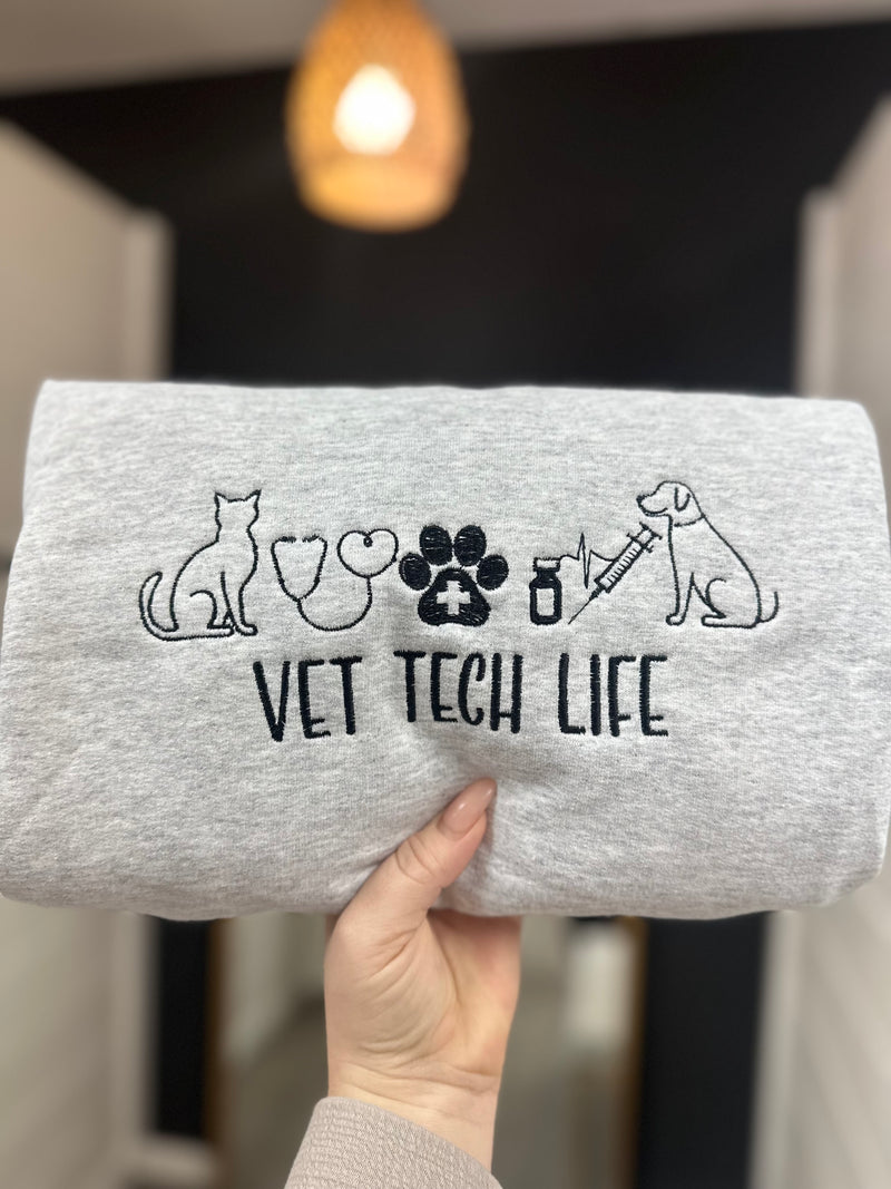 *PREORDER* Vet Tech Life Sweatshirt