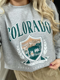 Colorado Rocky Mountain Oversized Graphic Sweatshirt