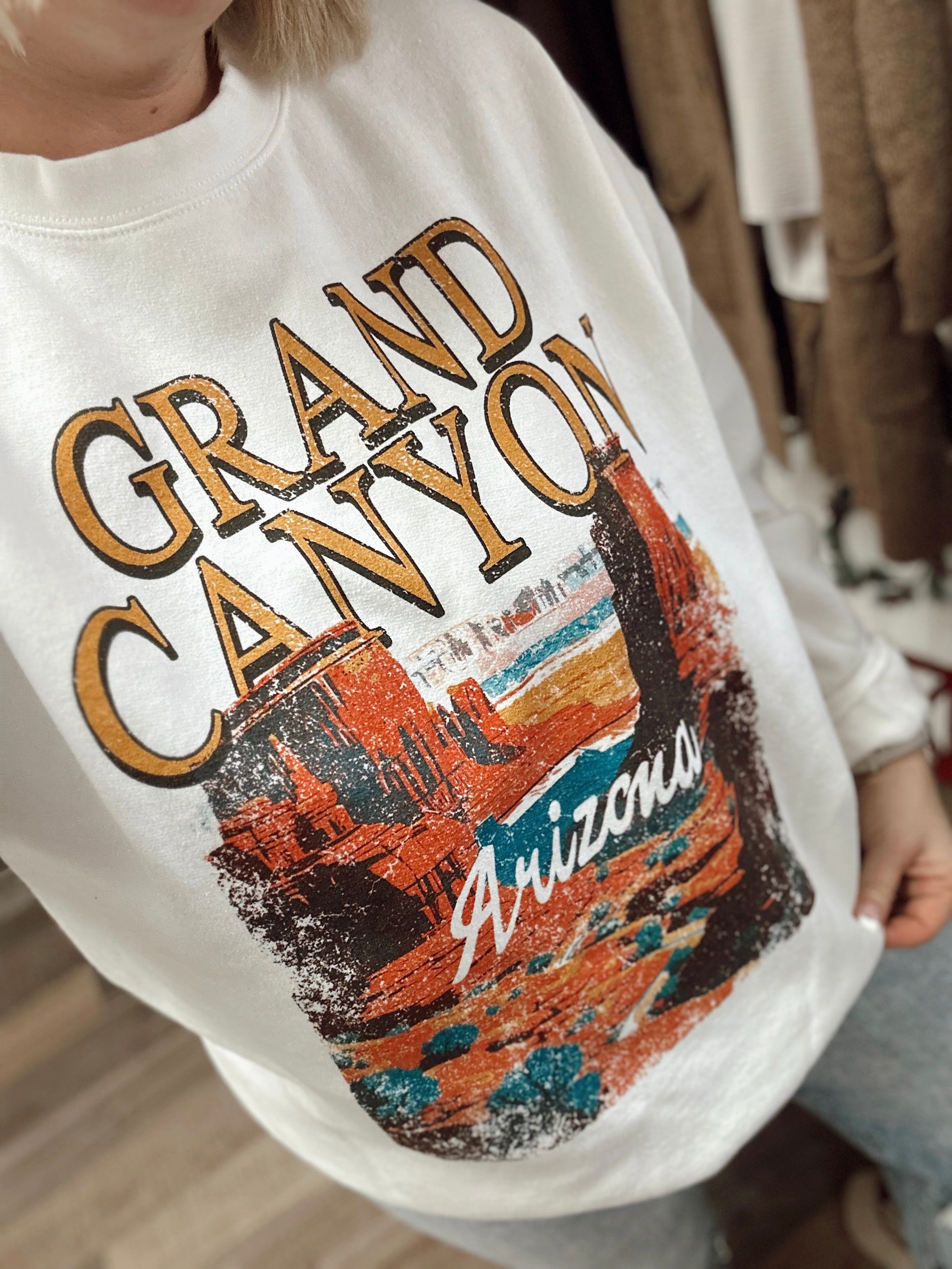 Grand Canyon Oversized Graphic Sweatshirt