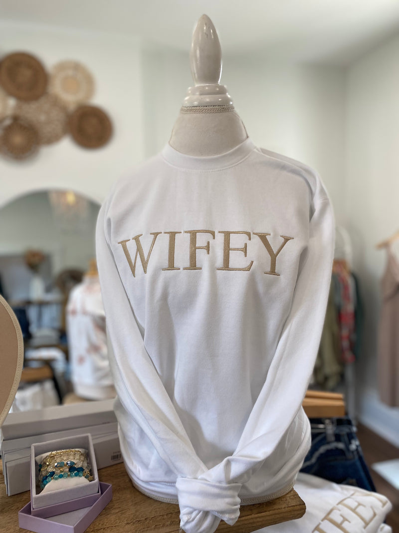 WIFEY Crewneck-White
