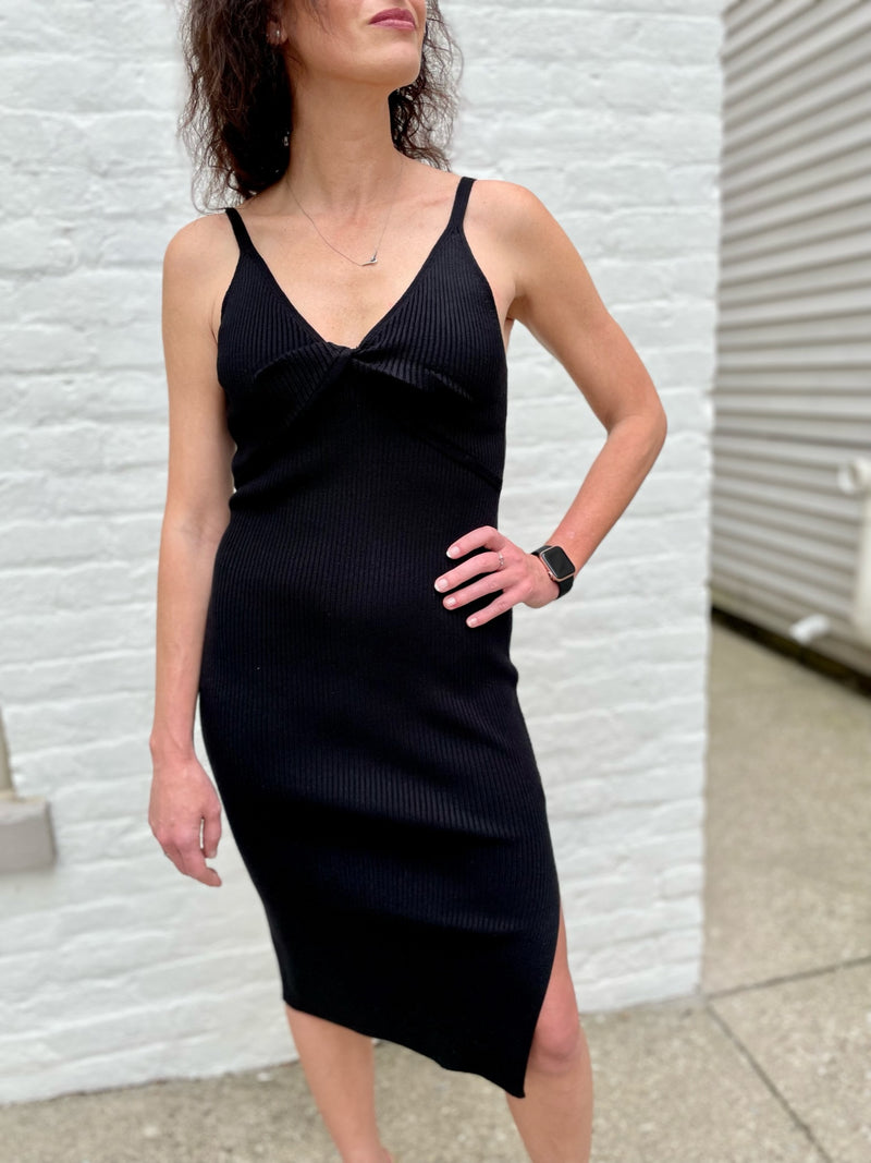 Don't Get It Twist Dress-Black