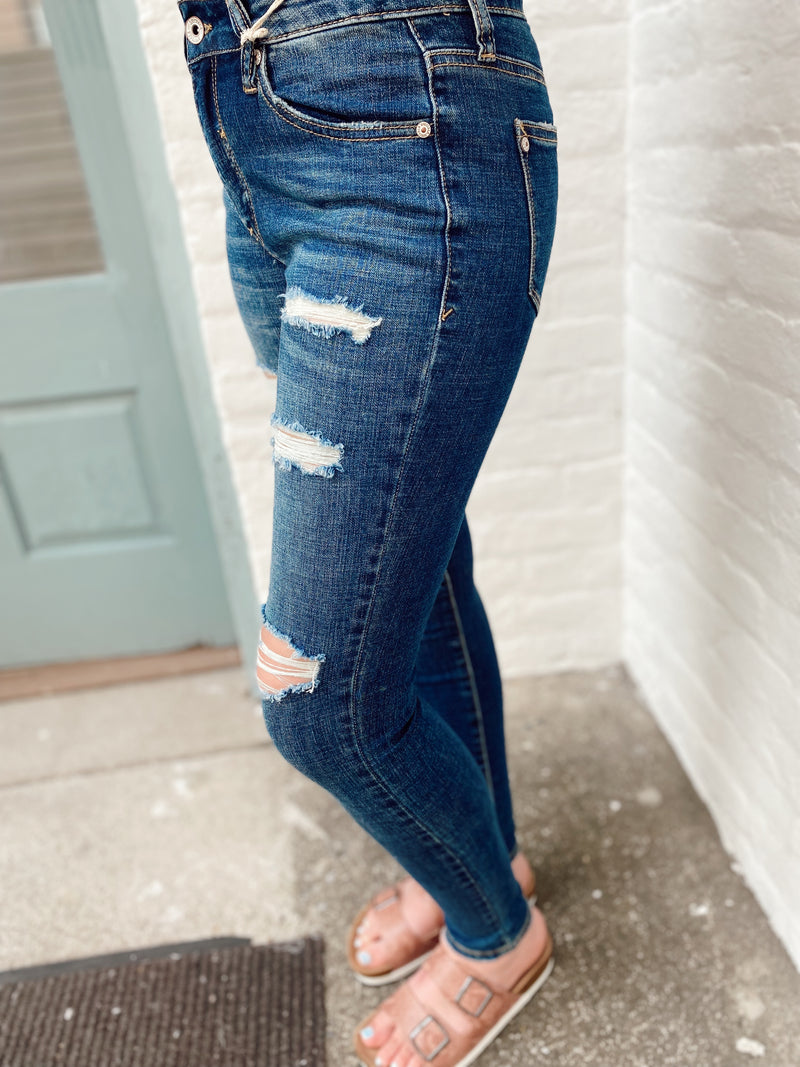 Darla Distressed Skinny Jean