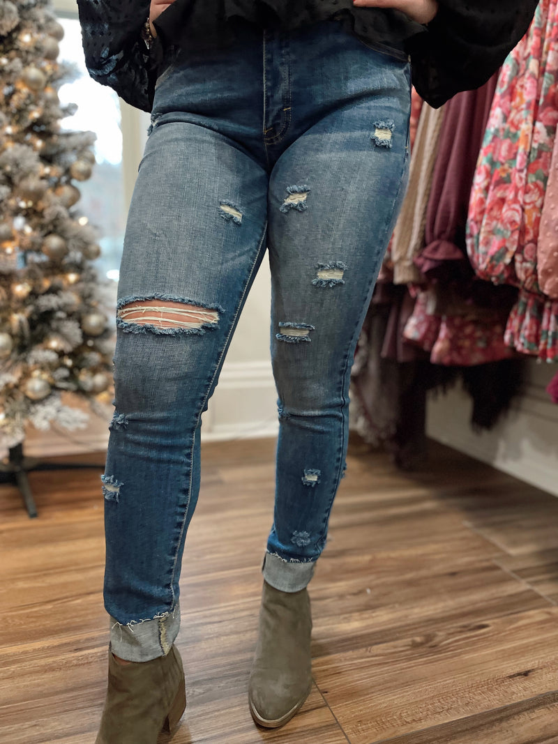 Bellini Distressed Skinny Jean