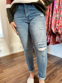 Adelyn Distressed Relaxed Skinny Jean