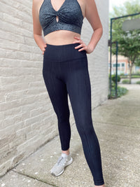 Rebecca Textured Lines Leggings