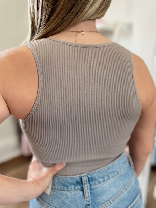 Sami Ribbed V-Neck Brami- Burnt Taupe