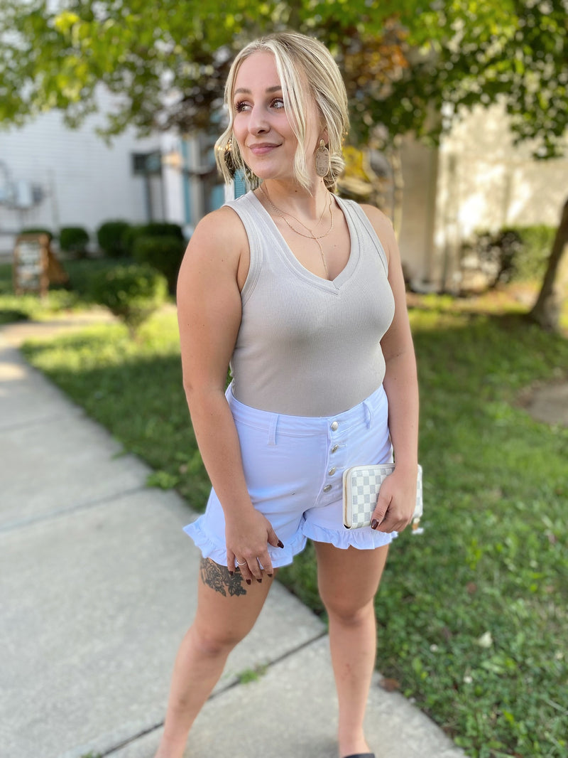 Juni V-Neck Detail Bodysuit- Shell