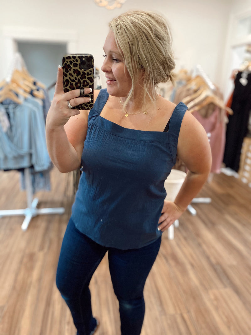 Kailah Linen Textured Square Neck Top-Navy
