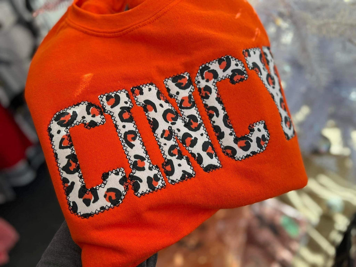 Leopard Cincy Applique Crewneck Sweatshirt