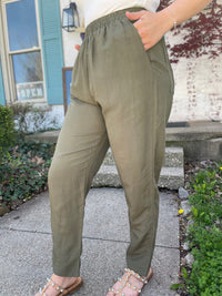 Breezy Day Linen Pants