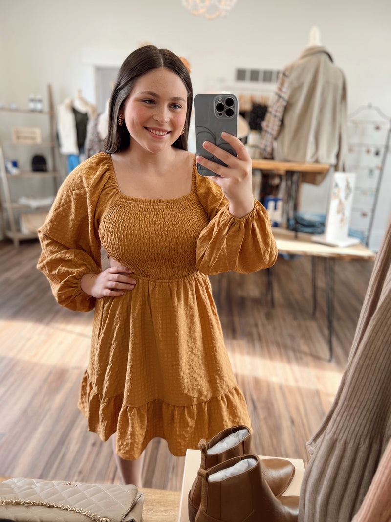 Charming Beauty Cut Out Woven Dress
