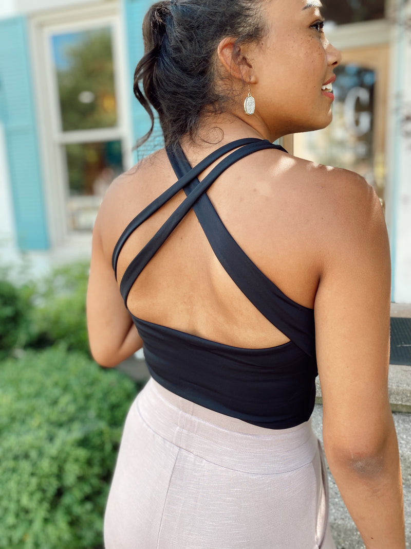 Serenity Athletic Cropped Tank-Black