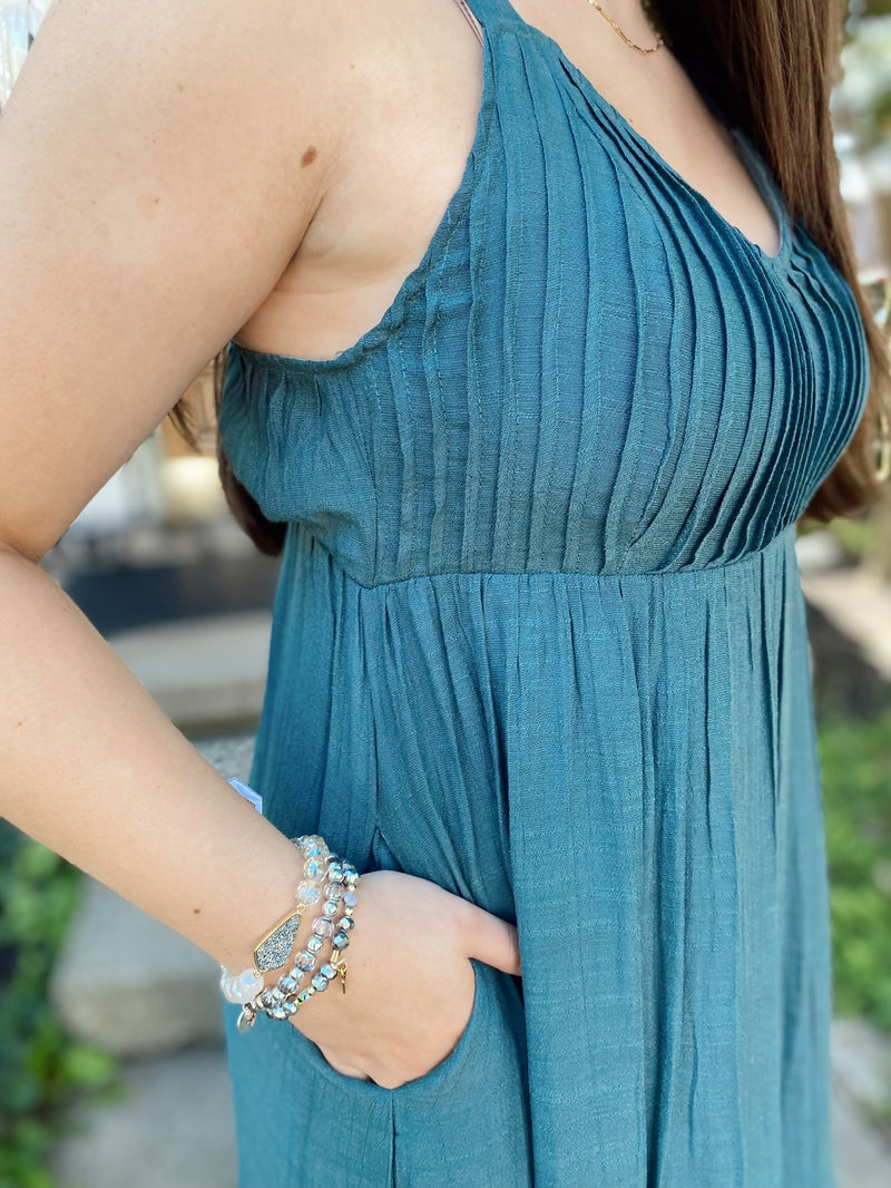 Noelle Sleeveless Maxi Dress