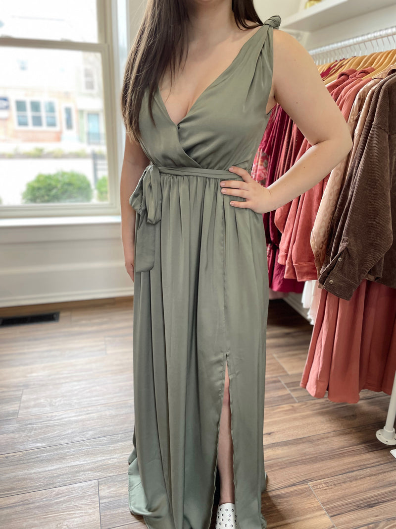 Chic, Gorgeous Maxi Dress