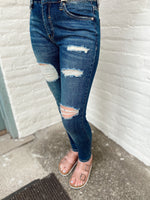 Darla Distressed Skinny Jean