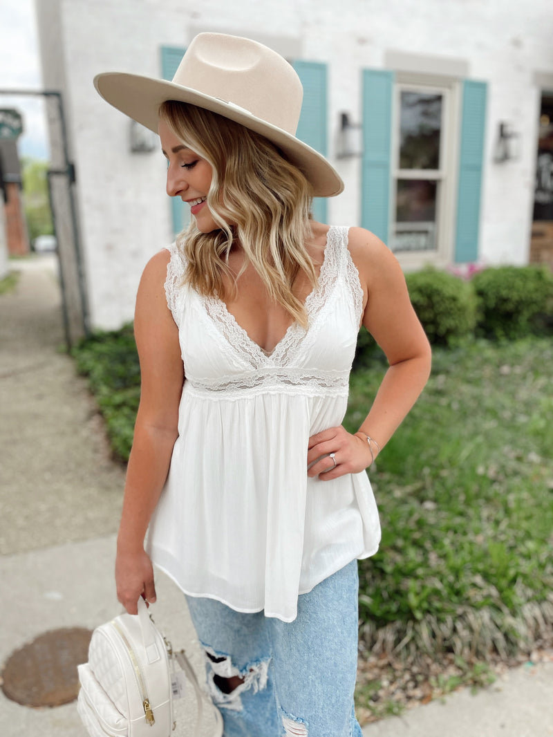Romantic Day Lace Tank
