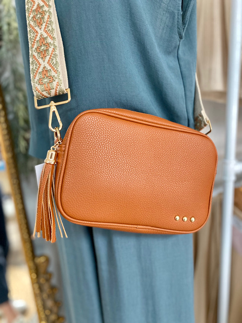 Woven Willow Crossbody Bag- Brown