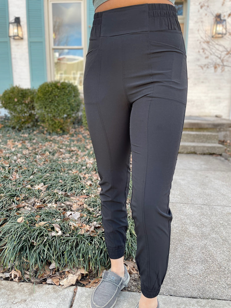 Maizie Highwaisted Joggers-Black