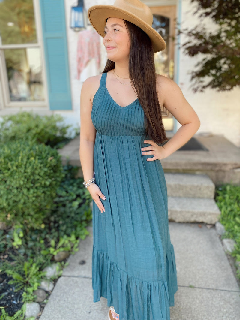Noelle Sleeveless Maxi Dress