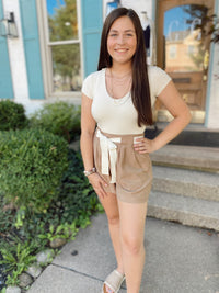 Thea Pleated Shorts-Mocha