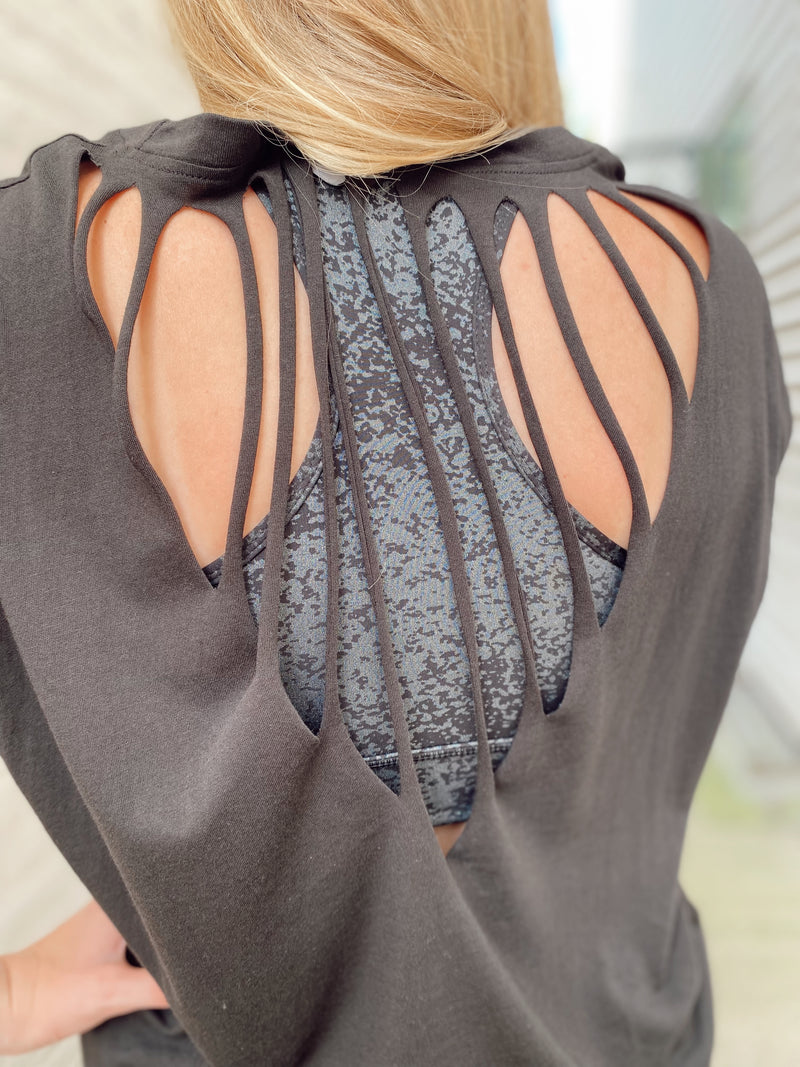 Webbed Cut-Out Back Athletic Top