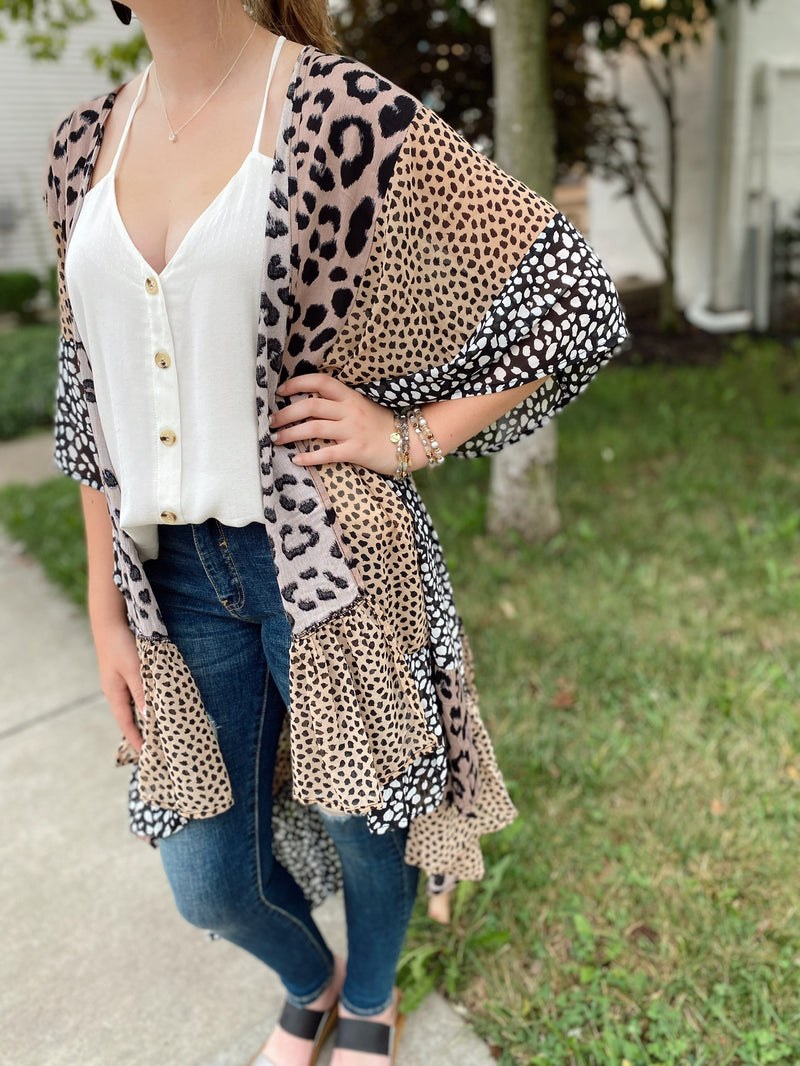 Evlin Buttoned Front Cami-Off White